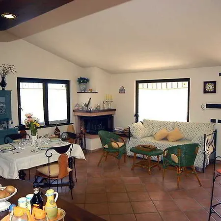 Hotel Il Roseto Del Poggio